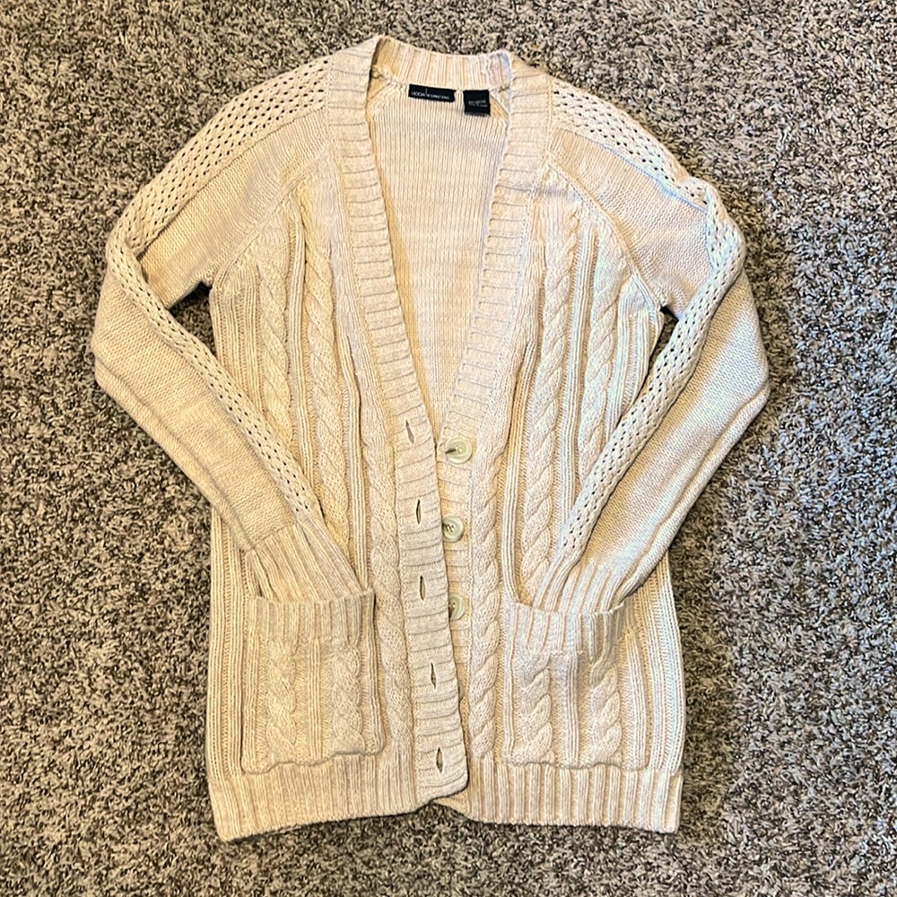 Thick cardigan